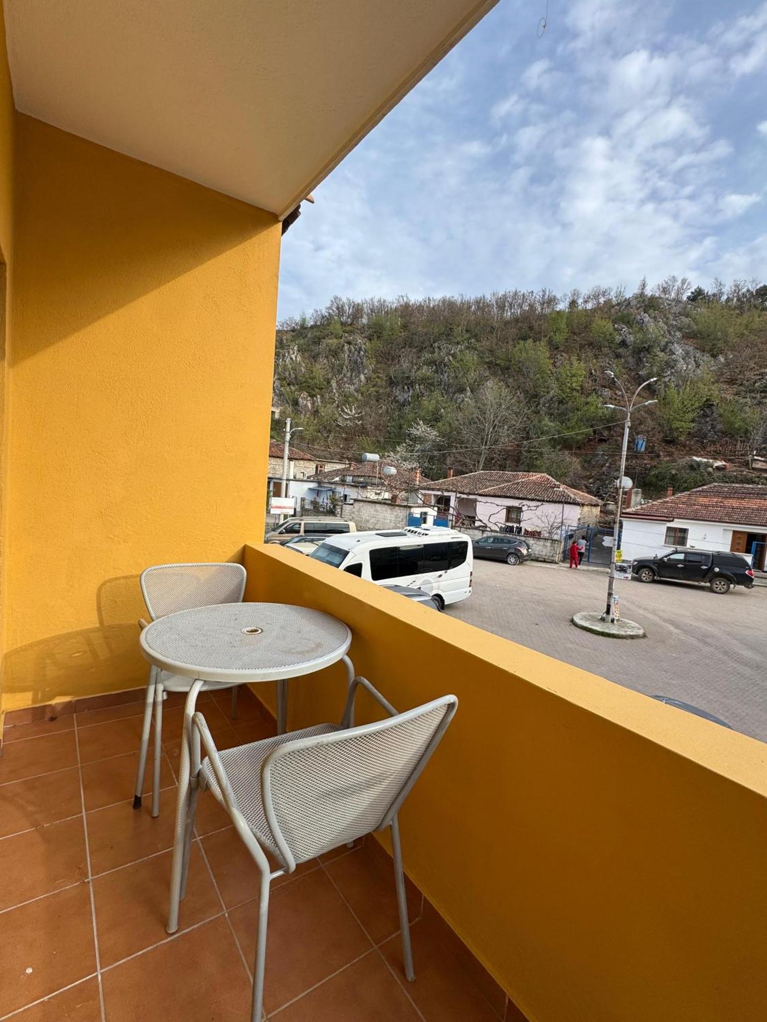 Hotel Restorant Leza *