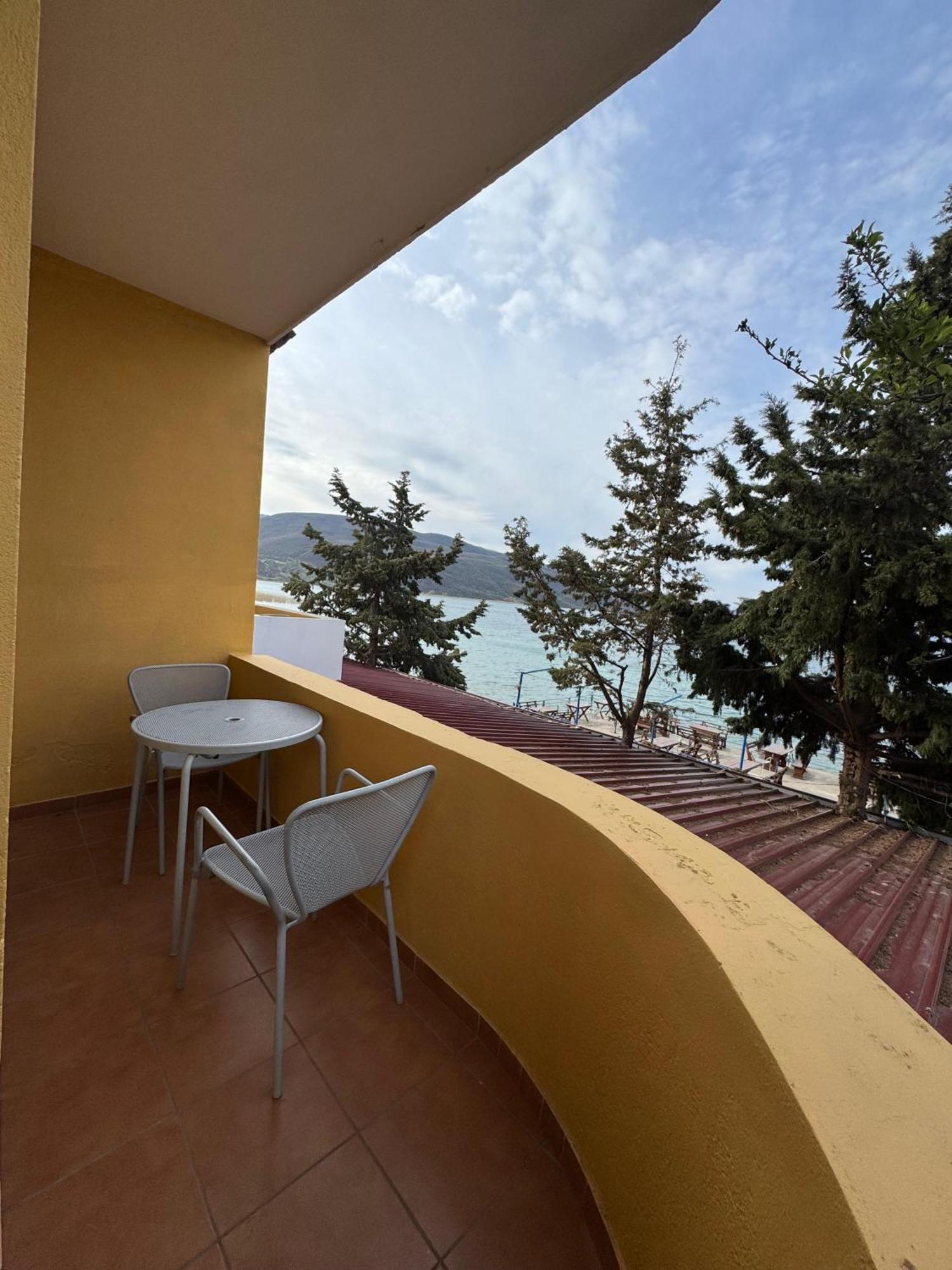 Hotel Restorant Leza *